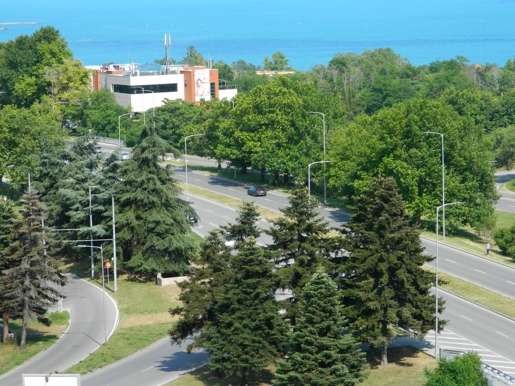 Happy Vacation 2 Apartment Varna ภายนอก รูปภาพ