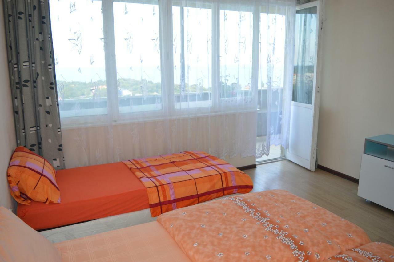 Happy Vacation 2 Apartment Varna ภายนอก รูปภาพ